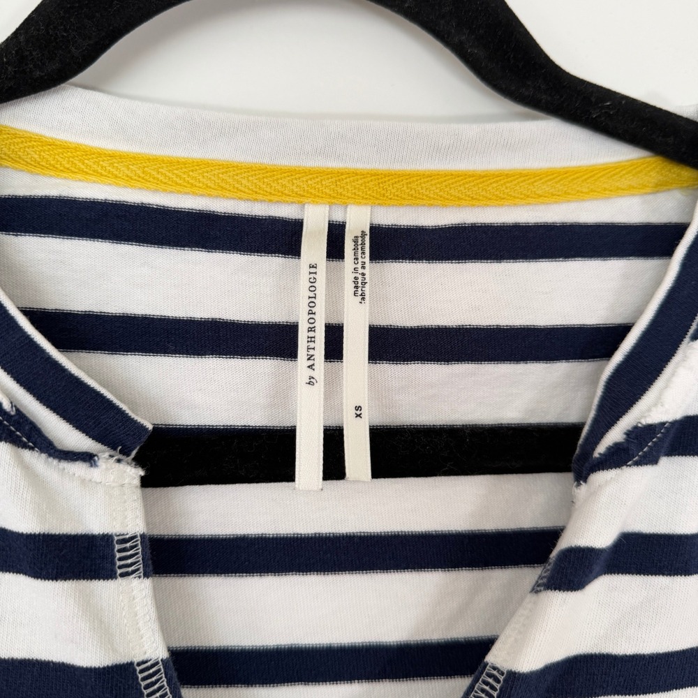 Anthropologie Navy White Striped Split Neck Short Sleeve Tee Shirt XS - Picture 4 of 7